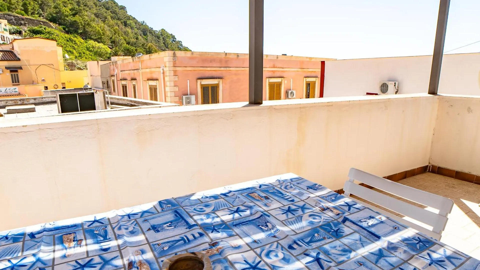 Apartmán Casa Centro Storico By Cottage Sul Mare Isola di Ustica Itálie