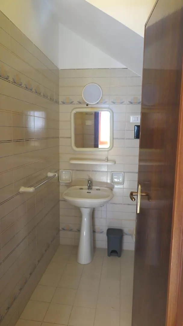 Apartment Casa Centro Storico By Cottage Sul Mare Isola di Ustica Italy